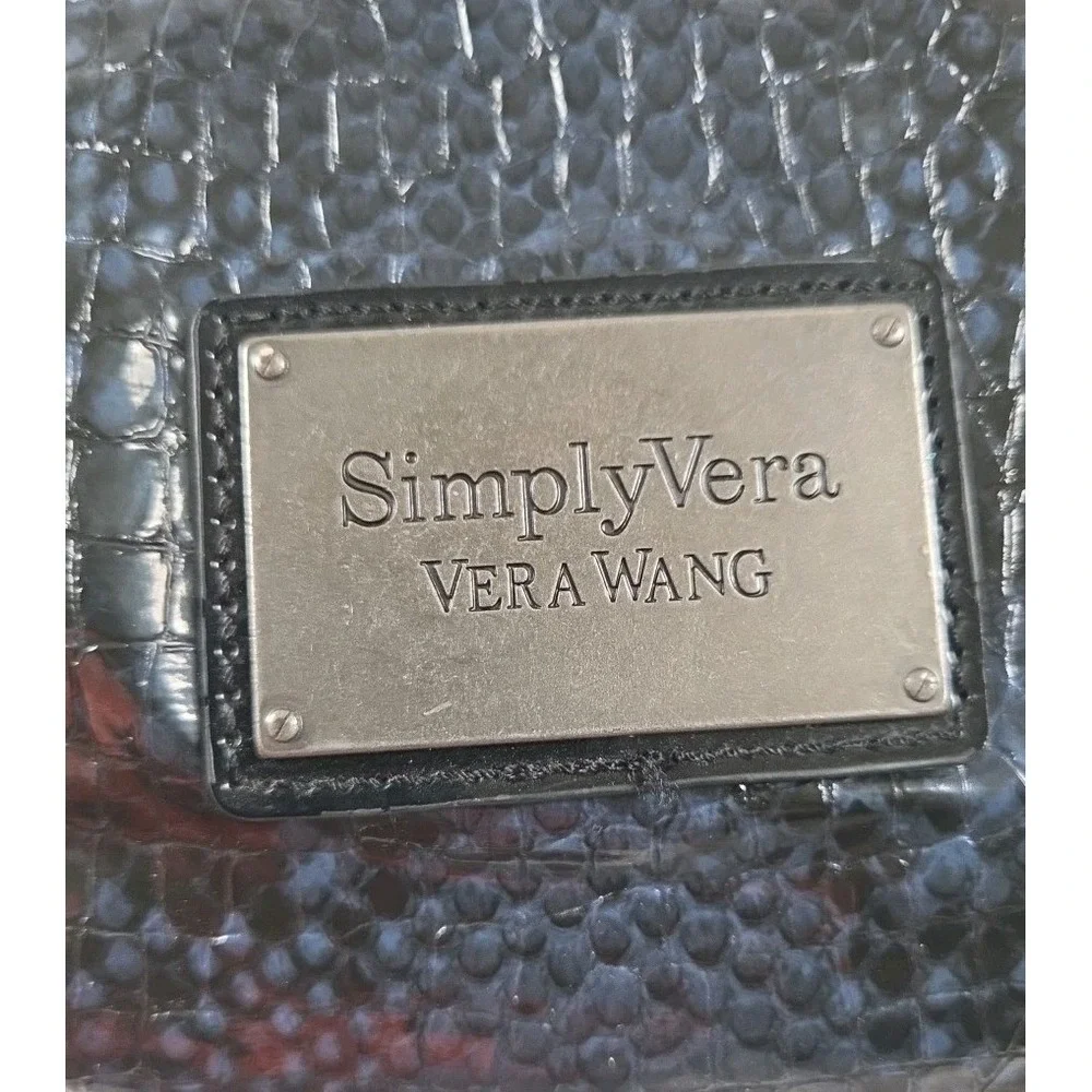 Simply Vera Wang Shoulder‎ Bag Blue Patent/Alligator Like Purse Zippered Tote